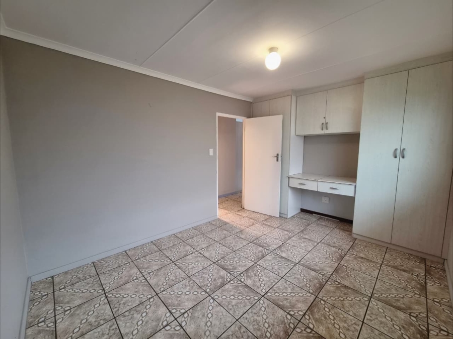 3 Bedroom Property for Sale in Stilbaai Wes Western Cape
